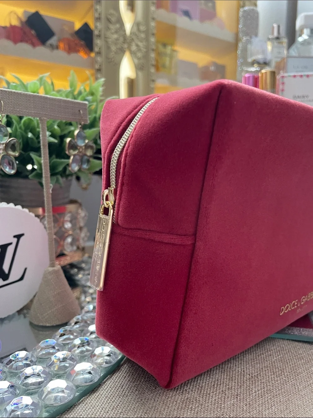 ✨Dolce & Gabbana Deep Burgundy Velvet Cosmetic Case with Gold Emblem✨NEW